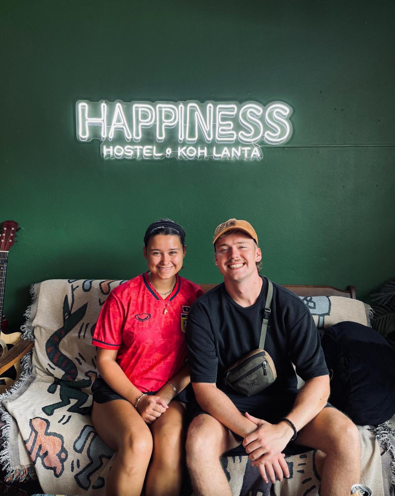 Happiness Hostel Koh Lanta Exterior photo